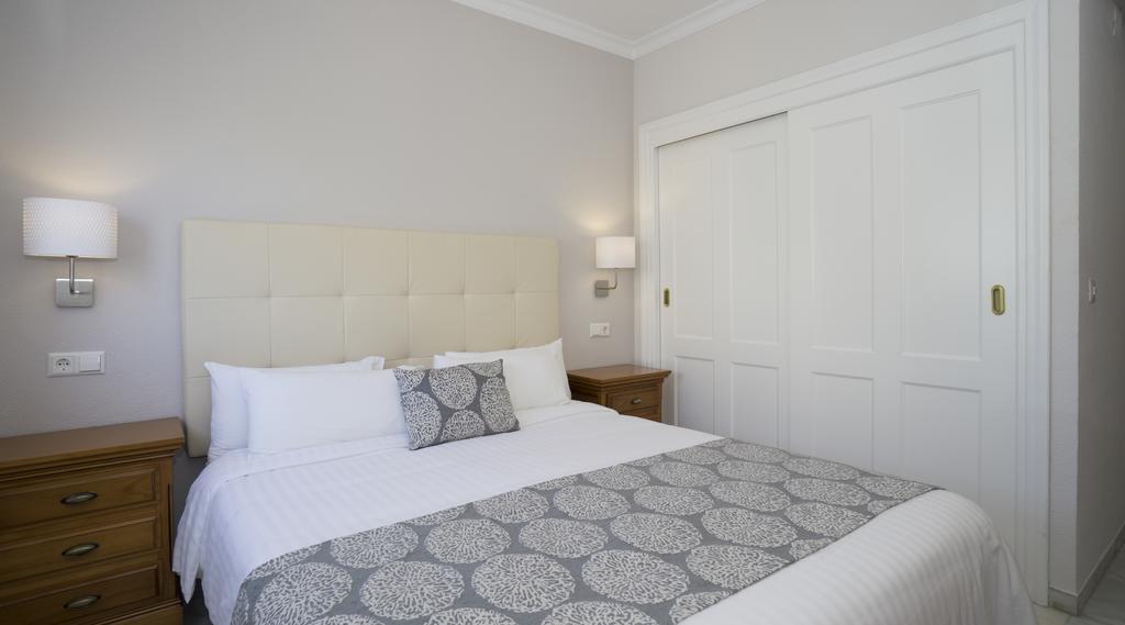 Club Jardines Del Puerto Apartment Марбеля Екстериор снимка