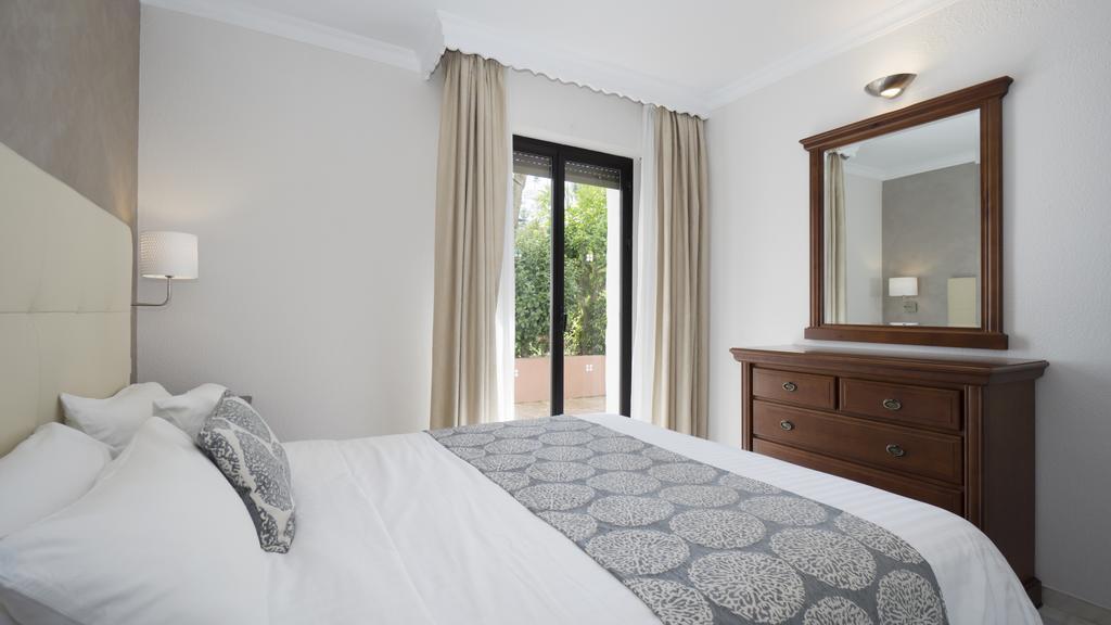 Club Jardines Del Puerto Apartment Марбеля Екстериор снимка