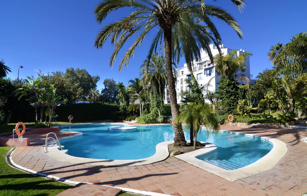 Club Jardines Del Puerto Apartment Марбеля Екстериор снимка