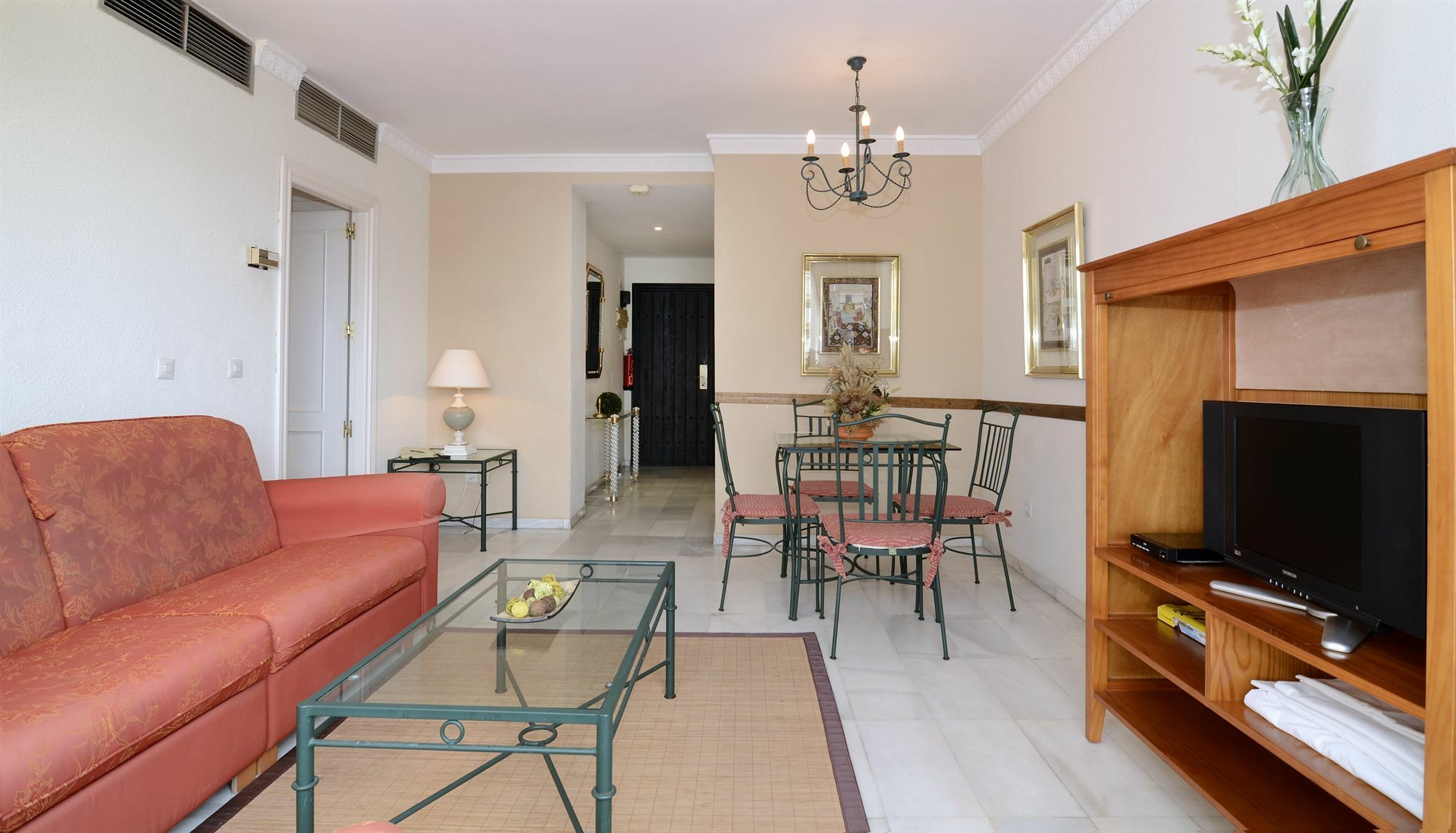 Club Jardines Del Puerto Apartment Марбеля Екстериор снимка