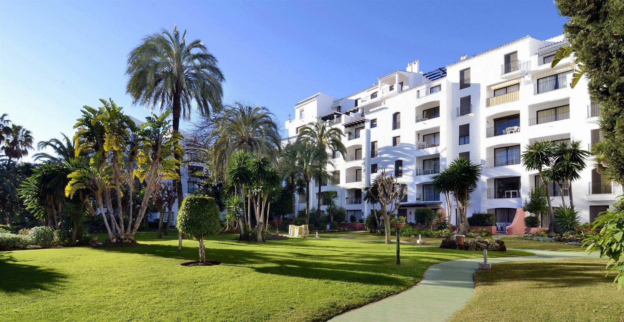 Club Jardines Del Puerto Apartment Марбеля Екстериор снимка